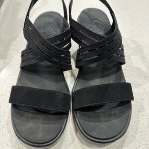 Cali from Sketchers luxe foam